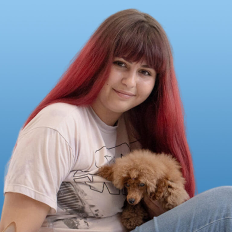 Sara del Fueyo - Profesora del Curso de Peluquería Canina